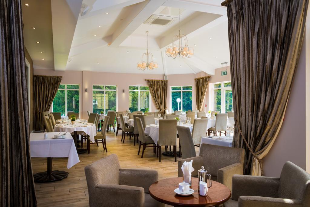 Astley Bank Hotel 다웬 외부 사진