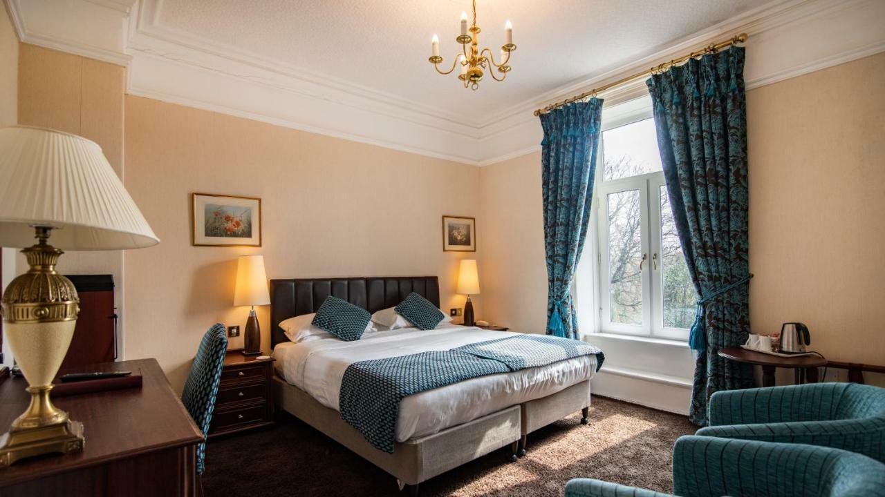 Astley Bank Hotel 다웬 외부 사진
