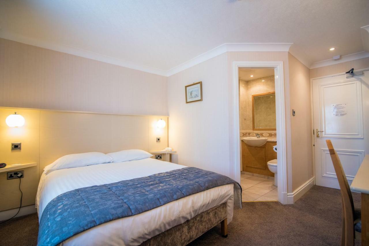 Astley Bank Hotel 다웬 외부 사진